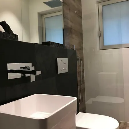 Ferienwohnung-freiburg-exklusiv דירה *